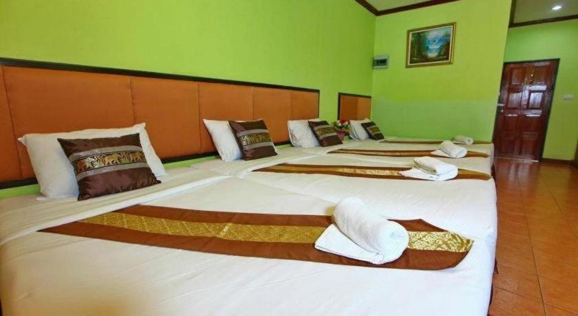 The Pine Resort Pathum Thani Exterior photo